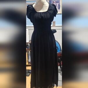 Elegant Flowy Black Women's Dress